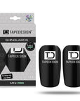 Ultraleichte TAPEDESIGN® Schienbeinschoner Mini Pro in Schwarz – Vorderansicht auf weißem Hintergrund